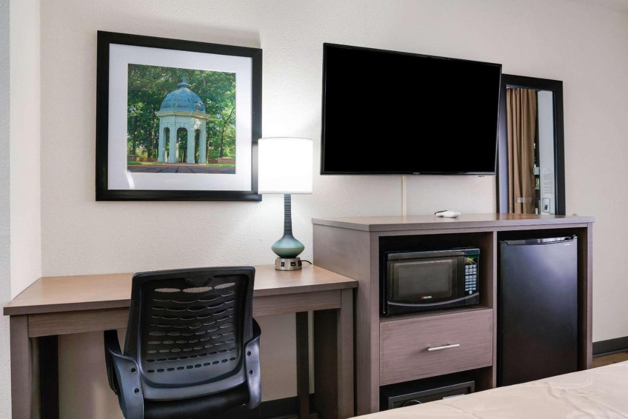 Quality Inn Greenville Near University Εξωτερικό φωτογραφία