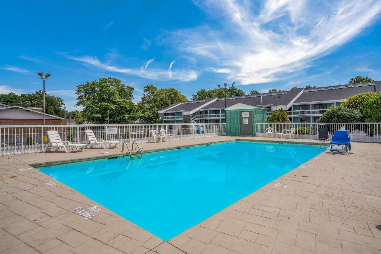 Quality Inn Greenville Near University Εξωτερικό φωτογραφία